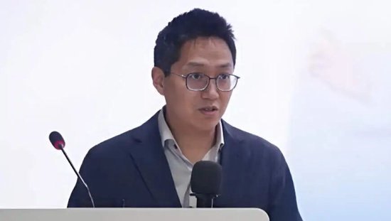 粉笔CEO去年薪酬为272万 因人大演讲时辱骂学生,粉笔股价单日市值蒸发1.32亿港元